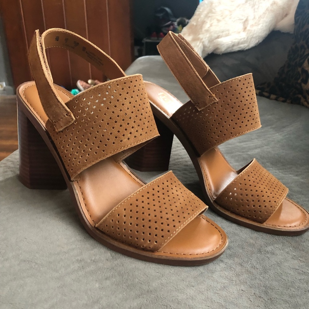 Franco Sarto block heel sandals - LIKE NEW!